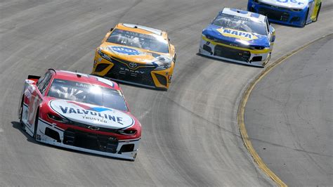 Nascar At Nashville Results Kyle Larson Cruises To Third Straight Cup
