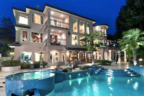 28 Incredible Modern Mansions That Wed Love To Call Home