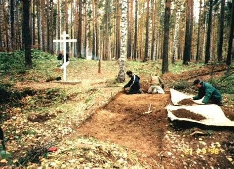 Romanovs Burial Place 1 тыс изображений найдено в ЯндексКартинках