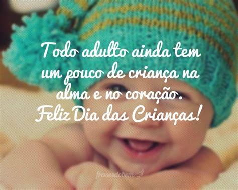 Eu costumava dizer que o dia da criança era também o meu dia, e por isso, pedia uma prenda à minha mãe. Todo adulto ainda tem um pouco de criança na alma e no ...