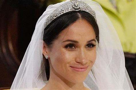 Meghan Markles Royal Wedding Makeup The Bride Opted For A Soft Natural Look London Evening