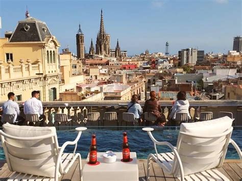 The Best Rooftop Bars In Barcelona For Cocktails With A View Barcelona Rooftop Bar Best