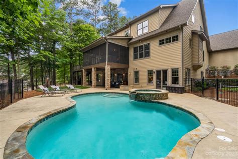 Fine Homes Of Lake Norman And Charlotte Lake Norman Luxury Homes