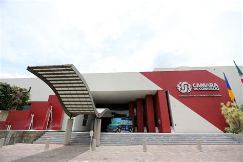 La cámara de comercio y producción del municipio juan german roscio, tiene como principio gracias a la carama de comercio los comerciantes están más organizados y tienen mayores. Felicita Rector General a la Cámara de Comercio, Servicios ...