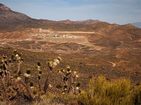 Mountain Pass Rare Earth Mine San Bernardino County California Usa