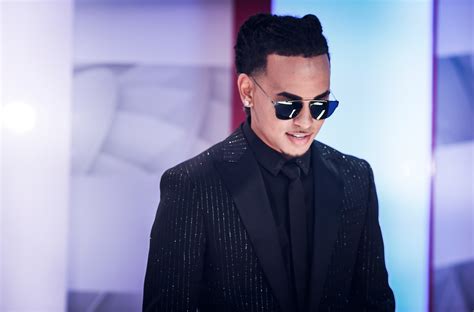 Ozuna is the number one artist globally across youtube in 2018, amassing over 8.7b views this year alone. Ozuna confirma más de 120 fechas para "La Odisea World Tour"