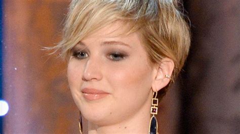 Shocking Nude Photo Scandal Jennifer Lawrence Reportedly ‘horrified