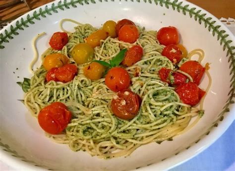 Farm Fresh Tomato Pesto Pasta A Summertime Treat Buzzchomp