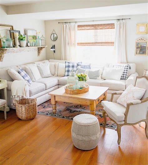 60 Farmhouse Living Room Ideas For A Timeless Appeal