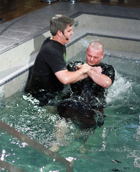 Perry Nobles South Carolina Megachurch Celebrates Nearly 300 Baptisms