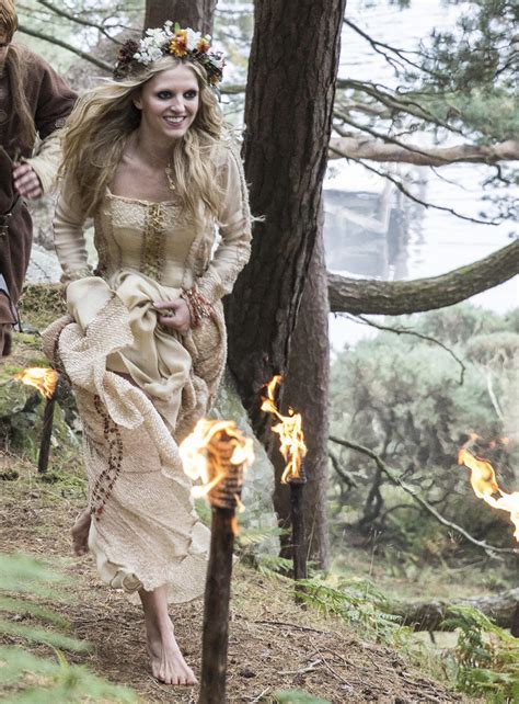 Maude Hirst As Helga From Vikings Running In The Forest Scrolller