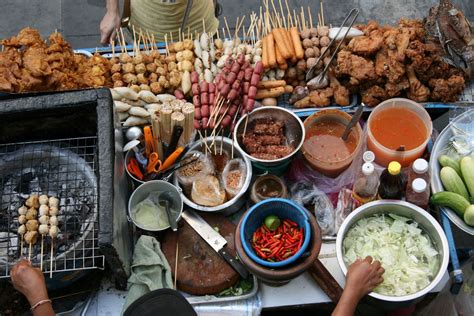 See 189,849 tripadvisor traveller reviews of 5,340 kuala lumpur restaurants and search by cuisine, price, location, and more. Bangkok's Famous Street Food Stalls To Be Banned From Main ...