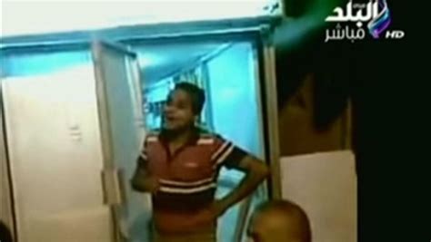 بالفيديو حمدي رزق يعرض فيديو للمجند يوسف كامل وهو يغني لمصر قبل استشهاده بـ 3 أيام