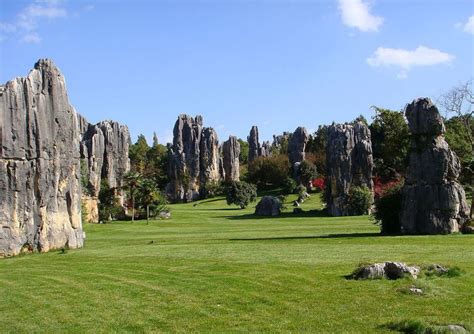 Must Visit Yunnan Attractions Stone Forest In Kunming Windhorsetour