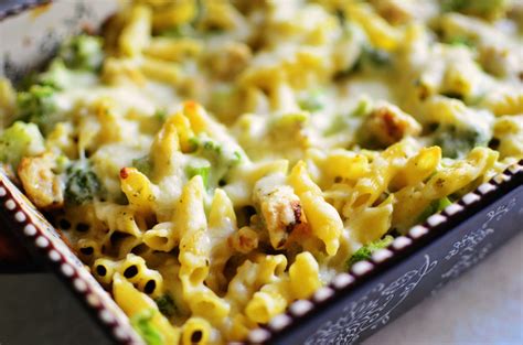 This chicken alfredo bake is exactly that! Cheesy Baked Chicken Alfredo - Simple, Sweet & Savory