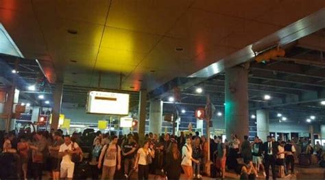 New Yorks John F Kennedy Airport Evacuated After Reported Gunfire