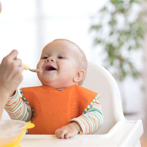 Here are some of the signs that. When Do Babies Start Eating Solid Food? | Baby solid food ...