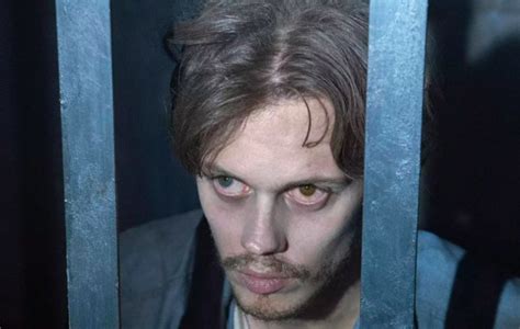 The New Trailer For Stephen King And J J Abrams Castle Rock Is Here Nme