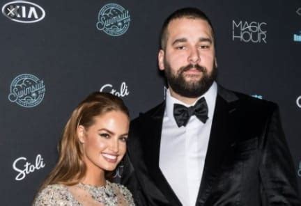 12.04.96, 25 years atp ranking: What we know about Matt Kalil and his wife Haley Kalil