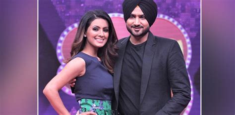 Viral Harbhajan Singhs Hilarious Video With Wife Geeta Basra