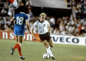 Todos los partidos jugados entre las selecciones nacionales de alemania y francia en la historia del mundial de fútbol, incluyendo resumen estadístico, los resultados, goles y en partidos de mundiales, la selección de alemania enfrentó a francia 4 veces, incluyendo 2 triunfos, 1 empate y 1 derrota. Mis peloteros favoritos: Partidos históricos: Francia ...