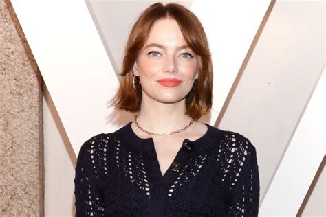 poor things director yorgos lanthimos says star emma stone had to have no shame filming