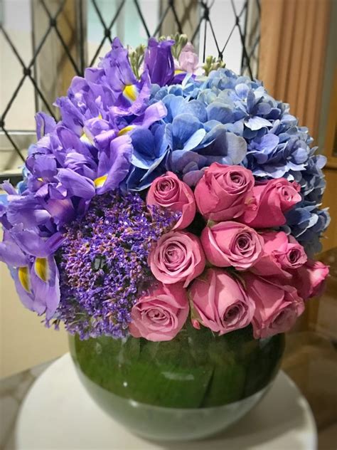 Large selection of flowers available to send such as lilies, orchids, carnations and classy roses to singapore. Buy Flowers in Singapore, The World's Most Expensive ...