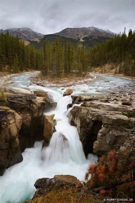 Athabasca Falls Banff National Park
