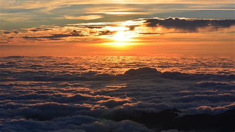 2560x1440 Sea Of Clouds Sunset 1440p Resolution Hd 4k Wallpapers