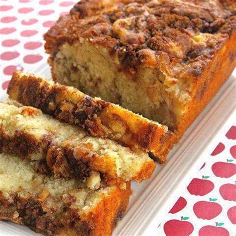 ShowMe Nan: Apple Cinnamon Loaf