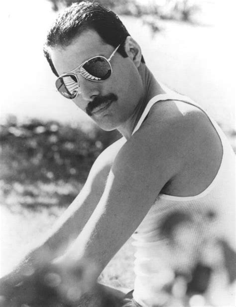 Freddie Mercury Bio Wiki 2017 Musician Biographies