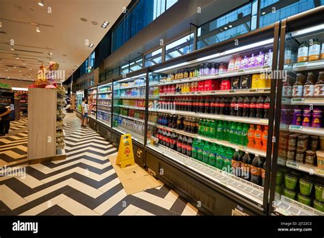 Singapore Convenience Store Drinks Hi Res Stock Photography And Images