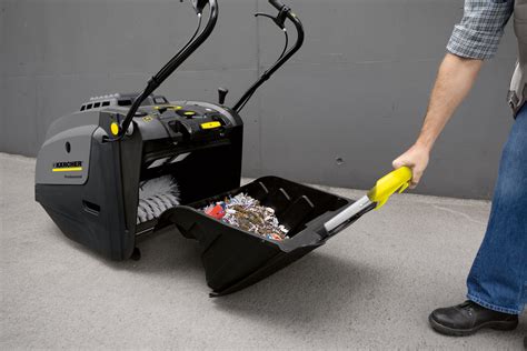 Vacuum Cleaners Karcher Cordless Walk Behind Vacuum Sweeper 24v 40l
