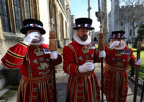 The Tower Of Londons Famous Yeoman Warders Enjoy A Toast Following