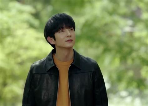 Ли джун ки/lee joon gi/준기. 'Flower Of Evil' Episodes 1-8 Fashion: Lee Joon-Gi As Baek ...