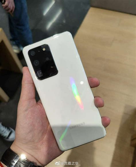 White Galaxy S20 Ultra Pops Up In Live Photo Ahead Of China Release