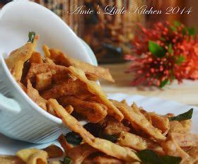Ketahui juga bagaimana kuih gunting bersira pedas ayam laksamana walllaaa: Kuih Gunting @ Kerepek Gunting : Kuih raya sepanjang zaman ...
