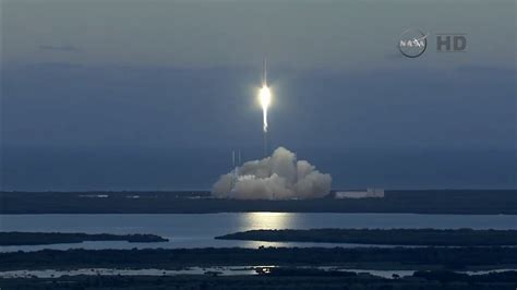 Spacex Launches Dscovr Space Weather Satellite Space