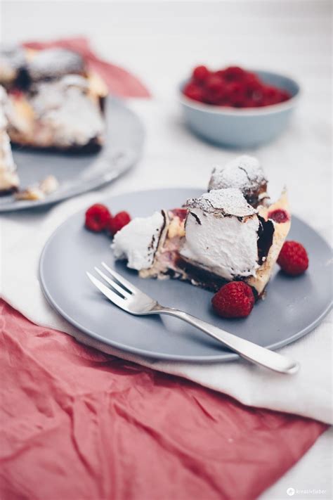 Schokokuss-Cheesecake mit Brownieboden und Himbeeren | Rezepte, Leckere ...