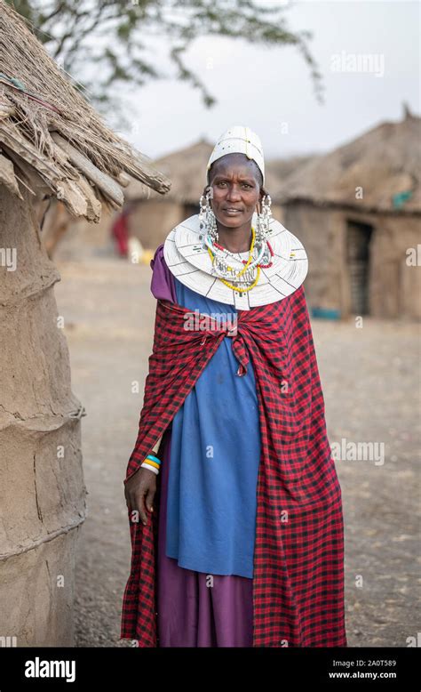 Arusha Tanzania 7th September 2019 Beautiful Maasai Women In Traditional Clothing Wearing