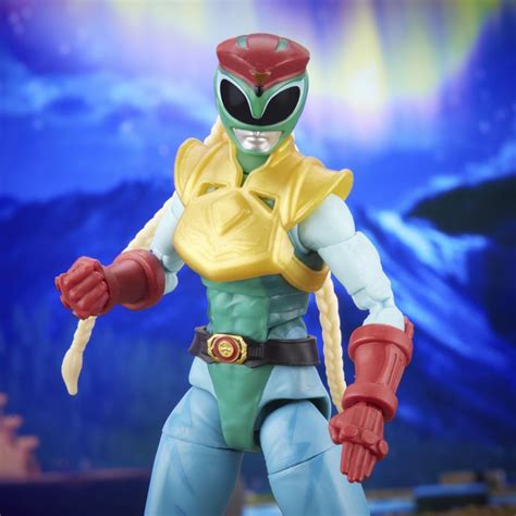 power rangers x street fighter lightning collection morphed cammy stinging crane ranger collab