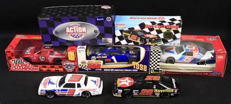 Magical, meaningful items you can't find anywhere else. Sold Price: Assorted NASCAR Die-Cast Cars Collectible ...