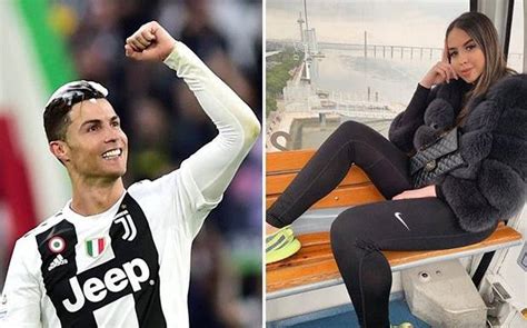 Tracy Oliveira Sepupu Ronaldo Yang Hobi Pamer Lekuk Tubuh