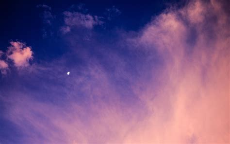 Download Wallpaper 3840x2400 Sky Clouds Moon Twilight Atmosphere 4k
