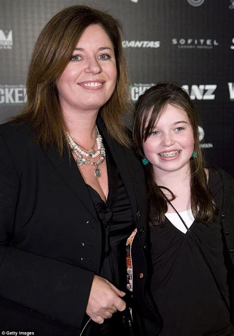 Maggie Mckenna Is The Spitting Image Of Her Mother Gina Daily Mail Online