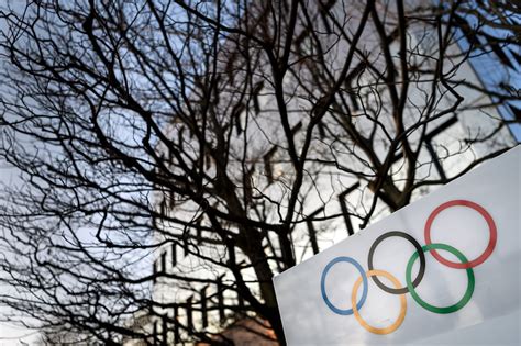 russia banned from 2018 winter olympics by ioc december 2017 popsugar news