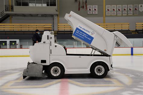 The City Of Mississauga Introduces Cool New Electric Zambonis — Modern