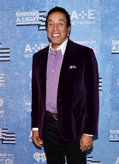 We would like to show you a description here but the site won't allow us. Smokey Robinson Being Honored For Charitable Efforts ...