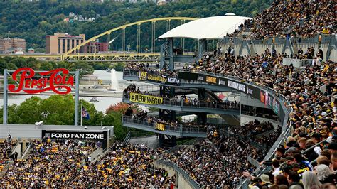 Man At Steelers Game Dead After Falling From Acrisure Stadium Escalator Fox News