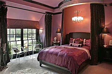 25 Beautiful Bedroom Decorating Ideas